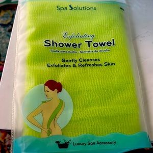 No longer avail. Free with purchase - received ad gift never been opened or used